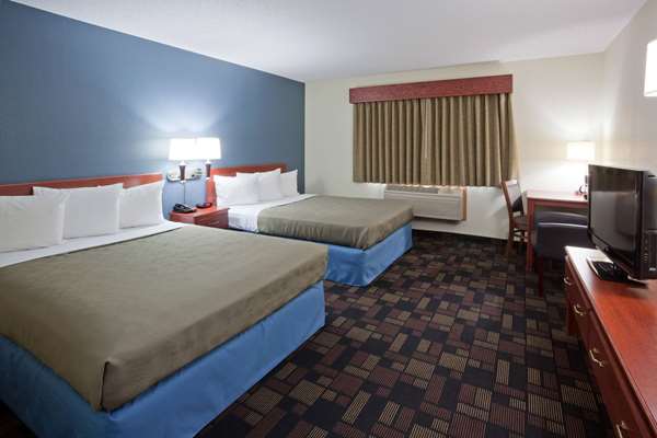 2 Queen Beds, Mobility Accessible Studio Suite, Non-Smoking