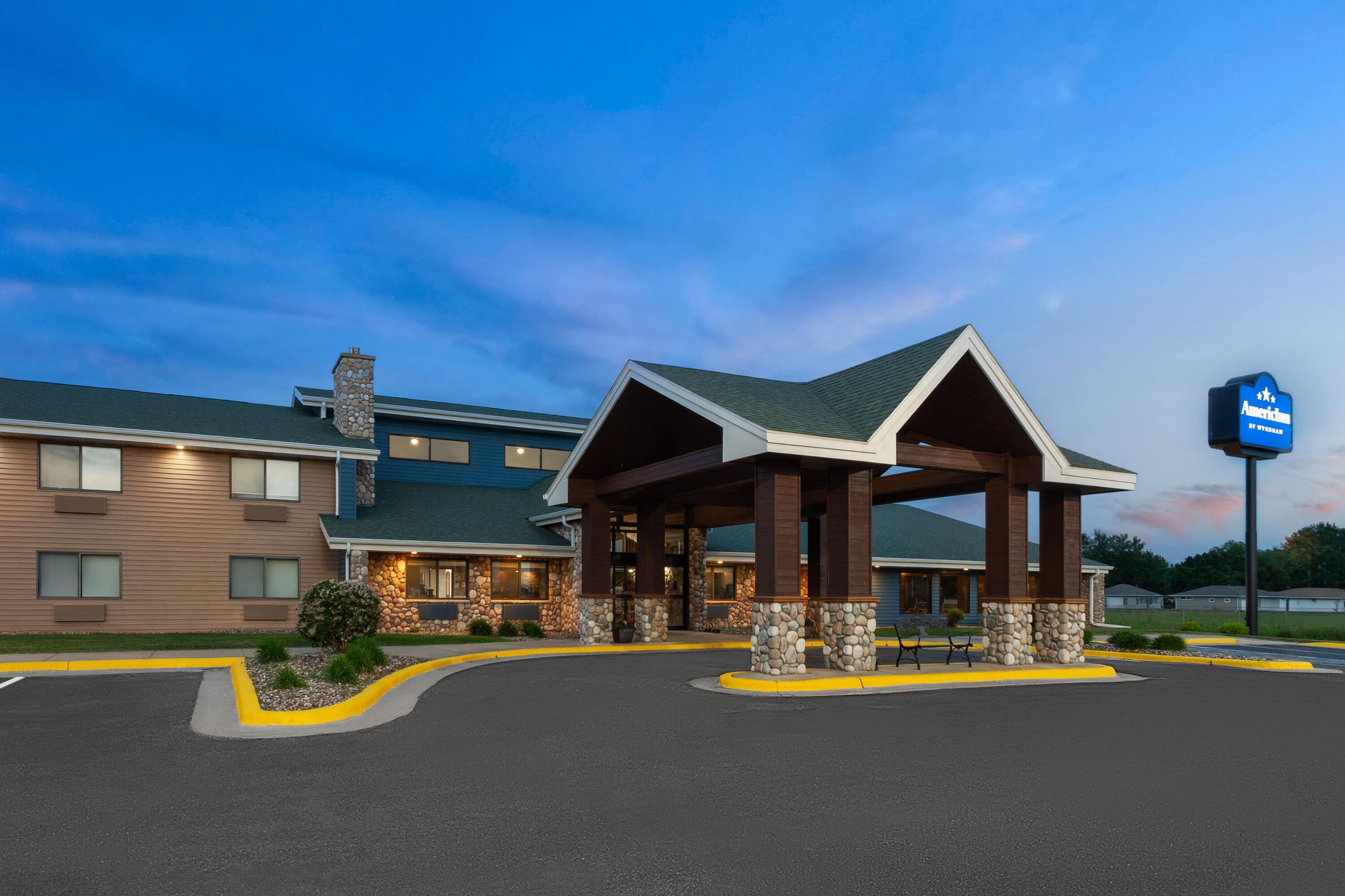 Exterior | AmericInn by Wyndham Austin