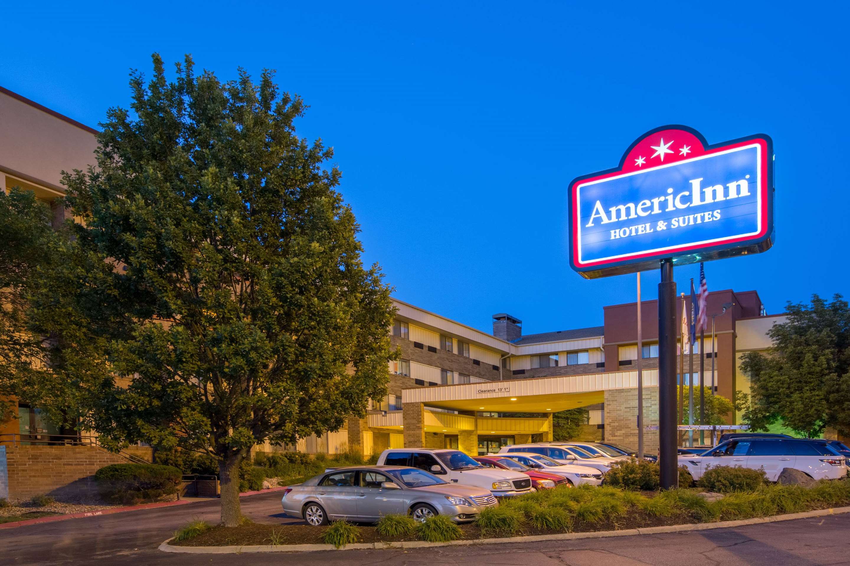 Exterior | AmericInn by Wyndham Omaha