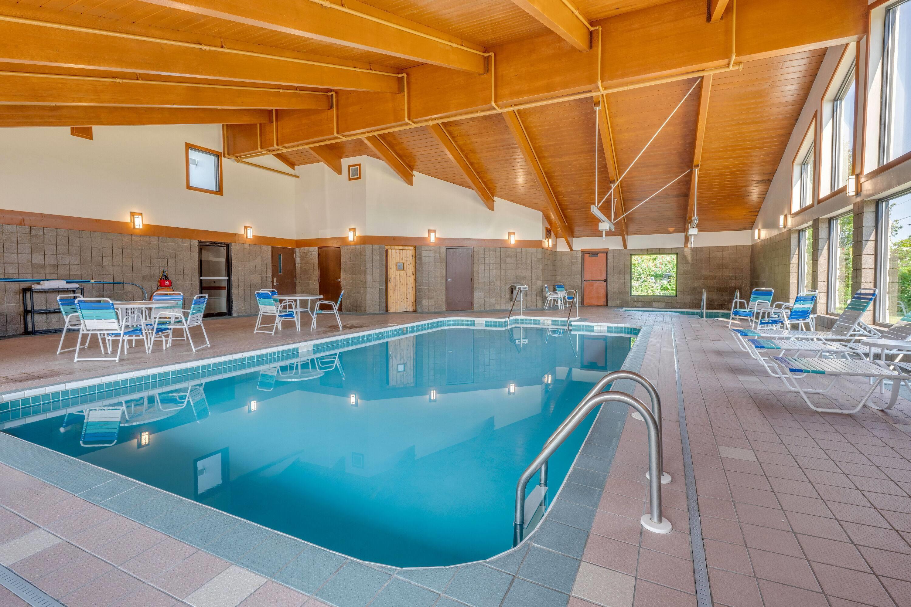 Pool - indoor