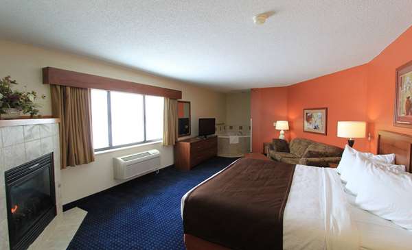  - AmericInn Cedar Rapids
