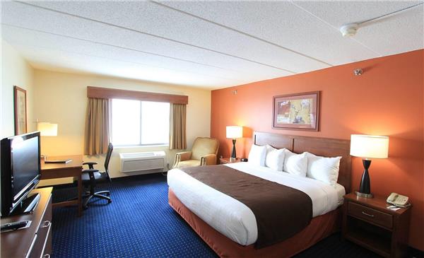 1 King Bed, Mobility Accessible Room, Non-Smoking