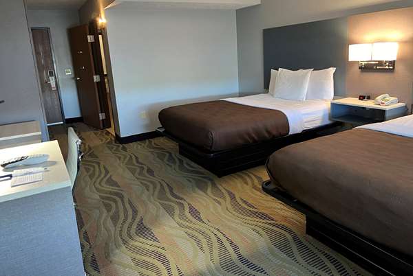 2 Queen Beds, Mobility Accessible Room, Non-Smoking