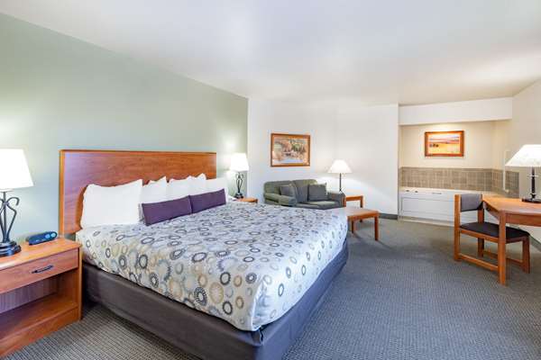 Suite - AmericInn Lodge & Suites Havre