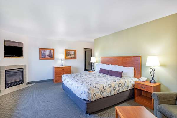 Suite - AmericInn Lodge & Suites Havre