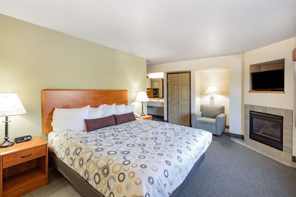 Suite - AmericInn Lodge & Suites Havre