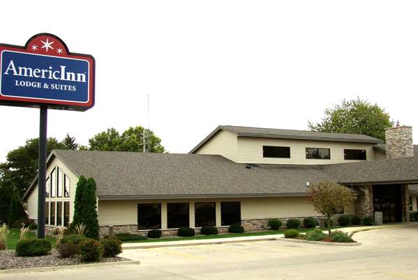 Exterior view - AmericInn Lodge & Suites Kewanee