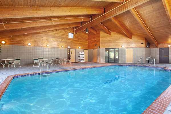 Pool - AmericInn Lodge & Suites North Branch