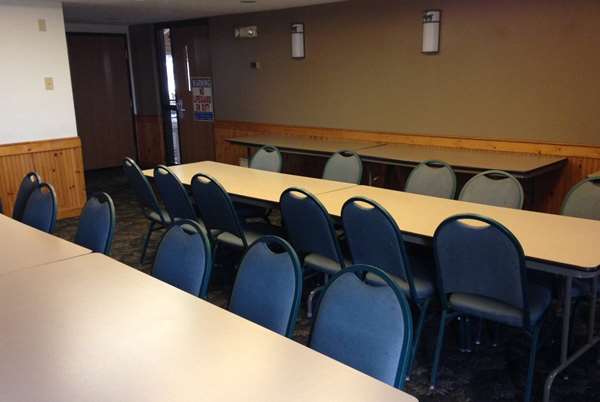  - AmericInn Lodge & Suites Stuart - I-80, Exit 93