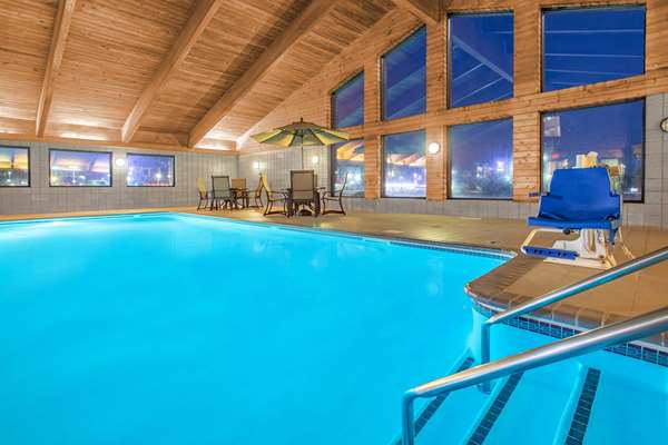 Pool - AmericInn Hotel & Suites Eau Claire