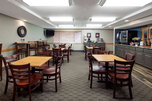 - AmericInn Lodge & Suites Northfield