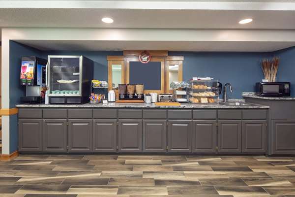  - AmericInn Lodge & Suites Northfield