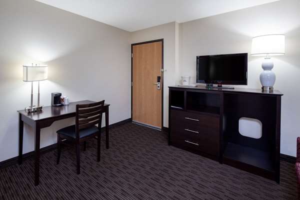 Suite - AmericInn Lodge & Suites Northfield