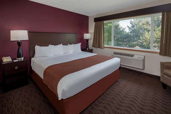 Suite - AmericInn Lodge & Suites Northfield