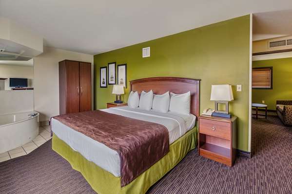 Suite - AmericInn Wahpeton