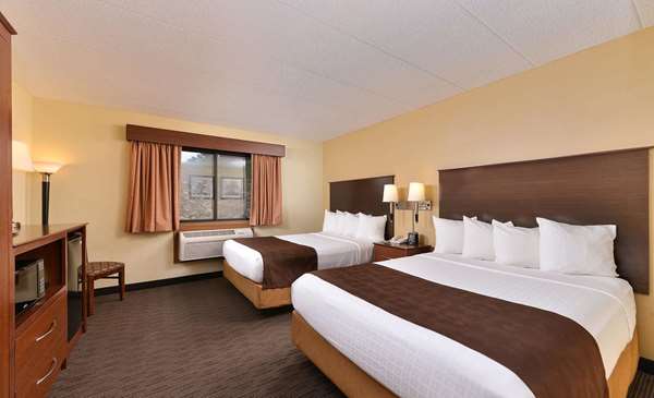  - AmericInn Fergus Falls Conference Center - I-94, Exit 54
