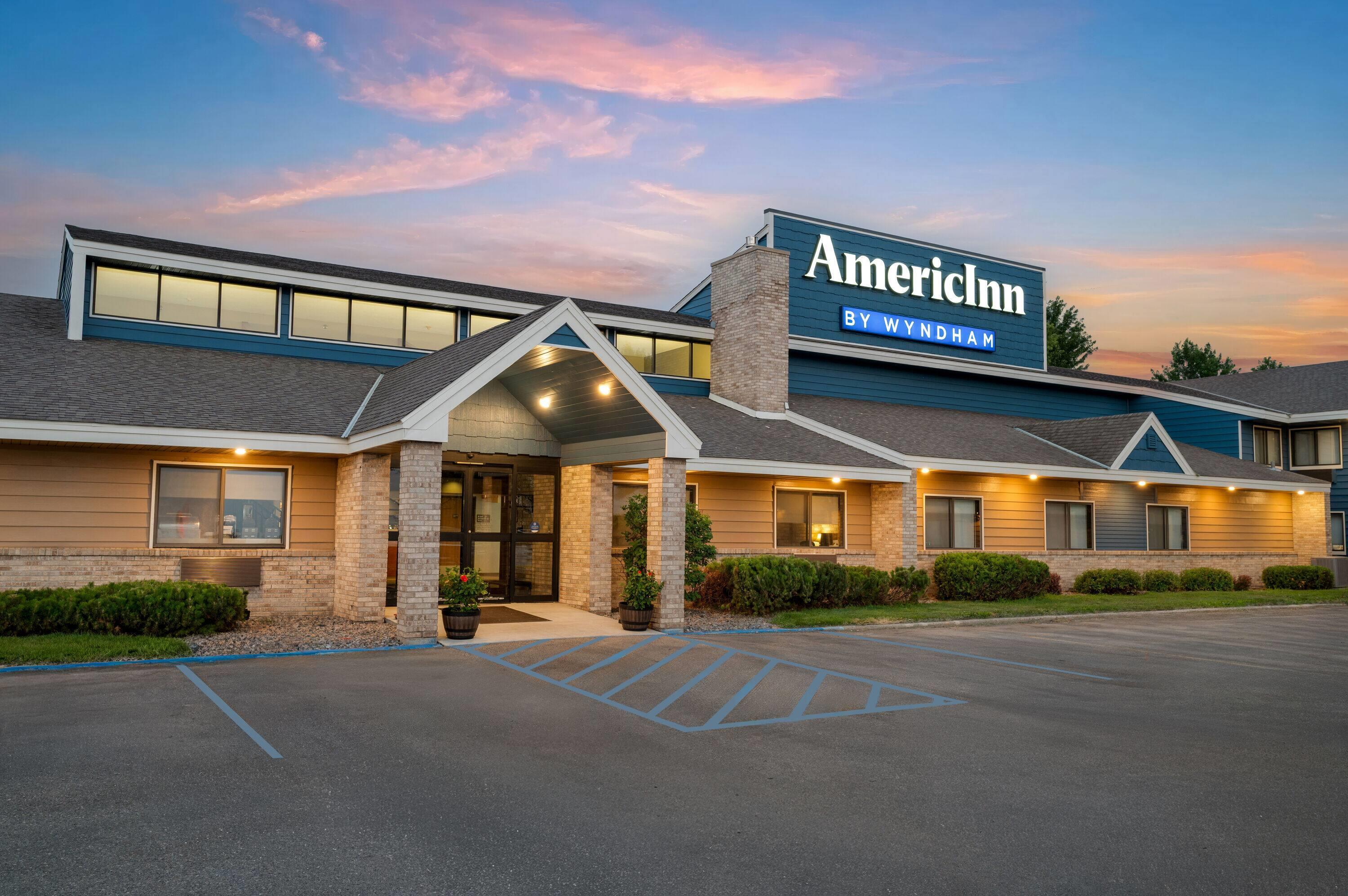 Exterior | AmericInn by Wyndham Fergus Falls - Conference Center