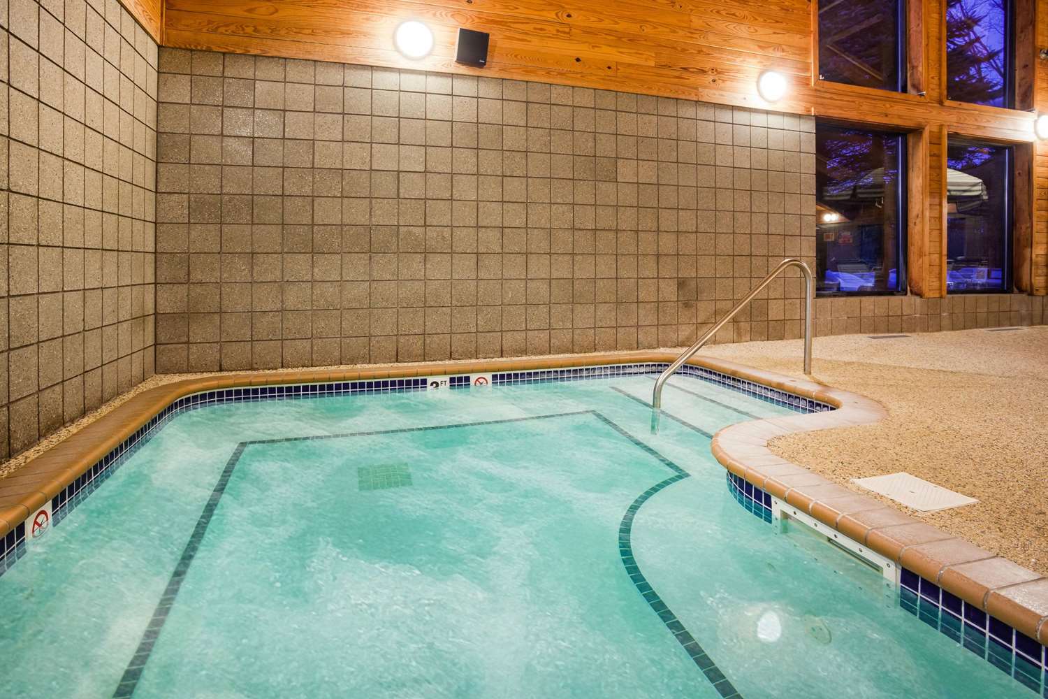 AmericInn Lodge & Suites Mora, MN See Discounts