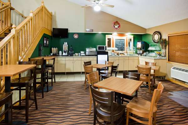  - AmericInn Lodge & Suites Mora