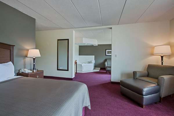  - AmericInn Hotel & Suites Iowa Falls