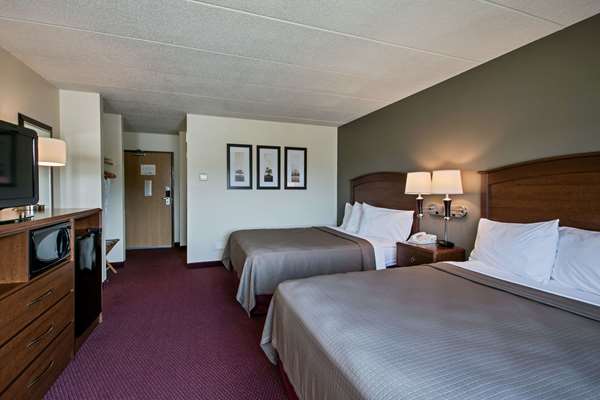  - AmericInn Hotel & Suites Iowa Falls