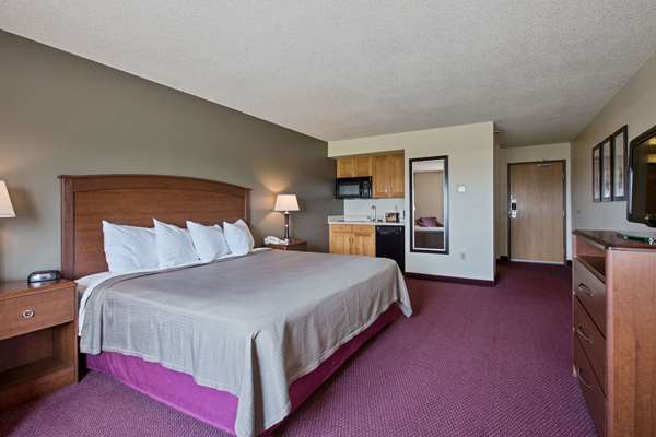  - AmericInn Hotel & Suites Iowa Falls