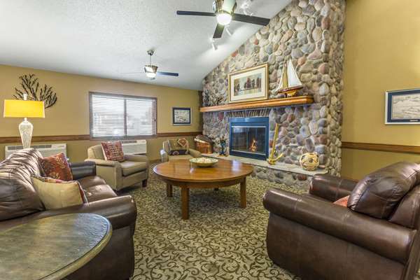  - AmericInn Lodge & Suites Menominee