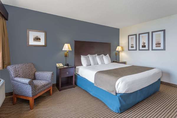  - AmericInn Lodge & Suites Menominee