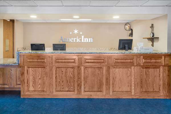  - AmericInn Lodge & Suites Menominee