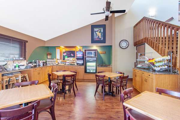  - AmericInn Lodge & Suites St Cloud - I-94, Exit 171