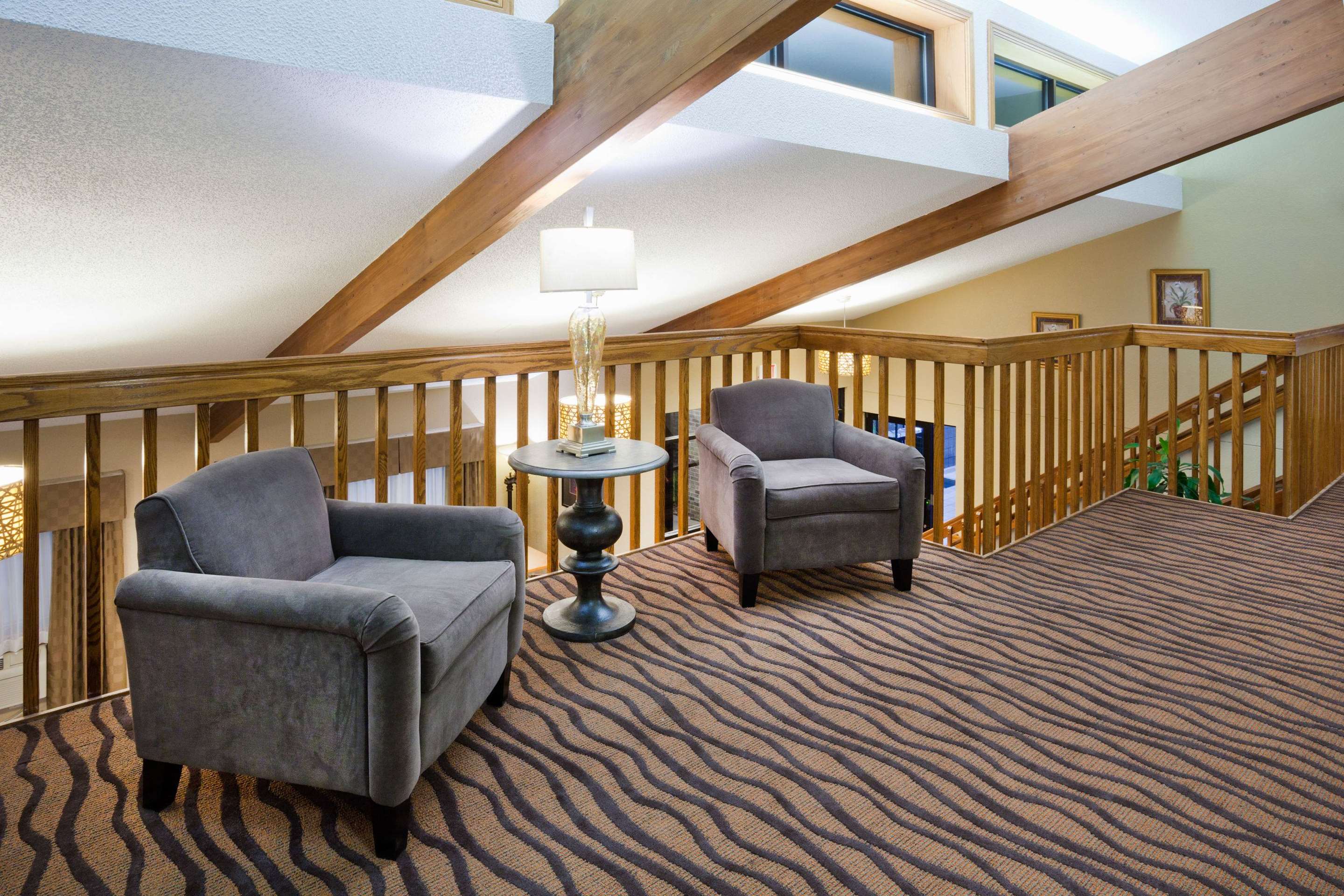 Lobby | AmericInn by Wyndham Plover Stevens Point