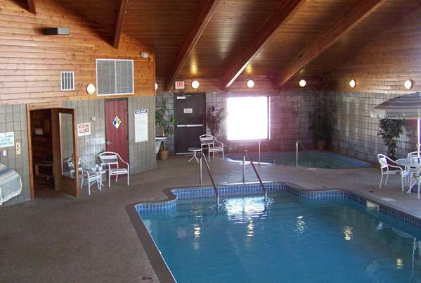 Pool - AmericInn Lodge & Suites Grimes