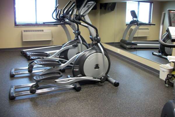 Fitness/ Exercise Room - AmericInn Lodge & Suites Beulah - I-94, Exit 110