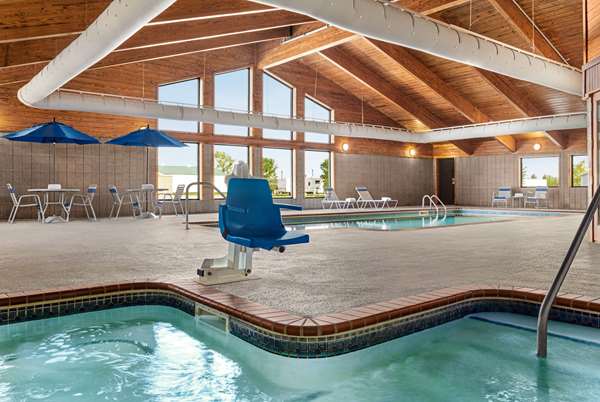 Pool - AmericInn Lodge & Suites Roseau