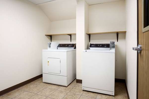 Amenities - AmericInn Lodge & Suites Tomah - I-94, Exit 143