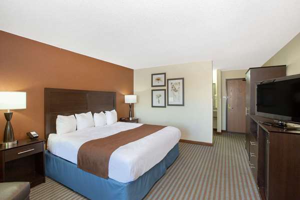  - AmericInn Lodge & Suites North Lincoln - I-80, Exit 403