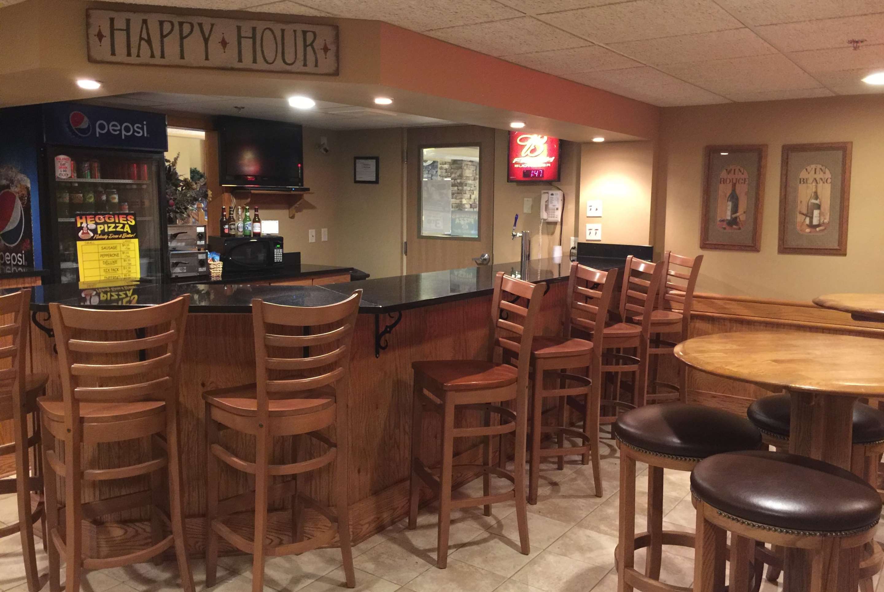 BarLounge | AmericInn by Wyndham Jackson