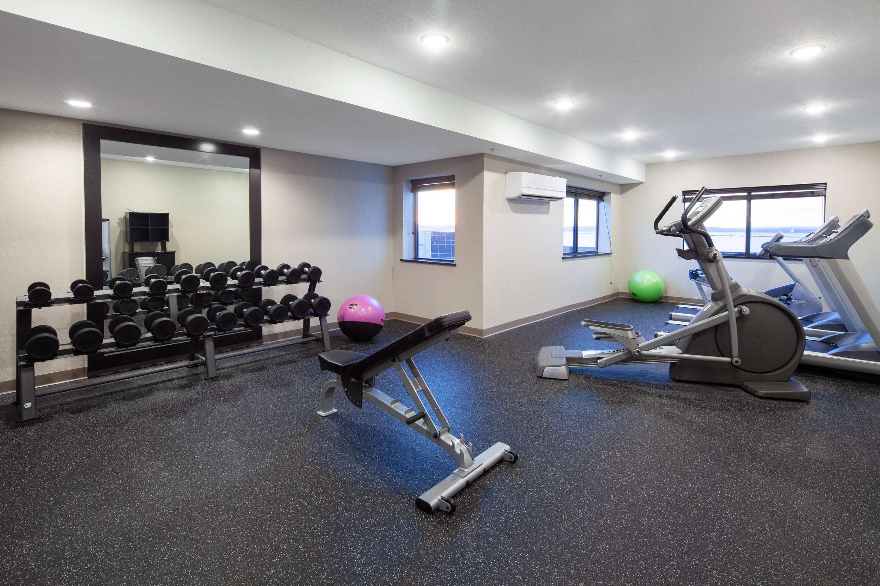 Health club fitness center gym | AmericInn by Wyndham Ashland