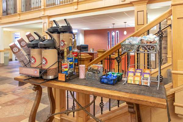  - AmericInn Hotel & Suites Sheboygan