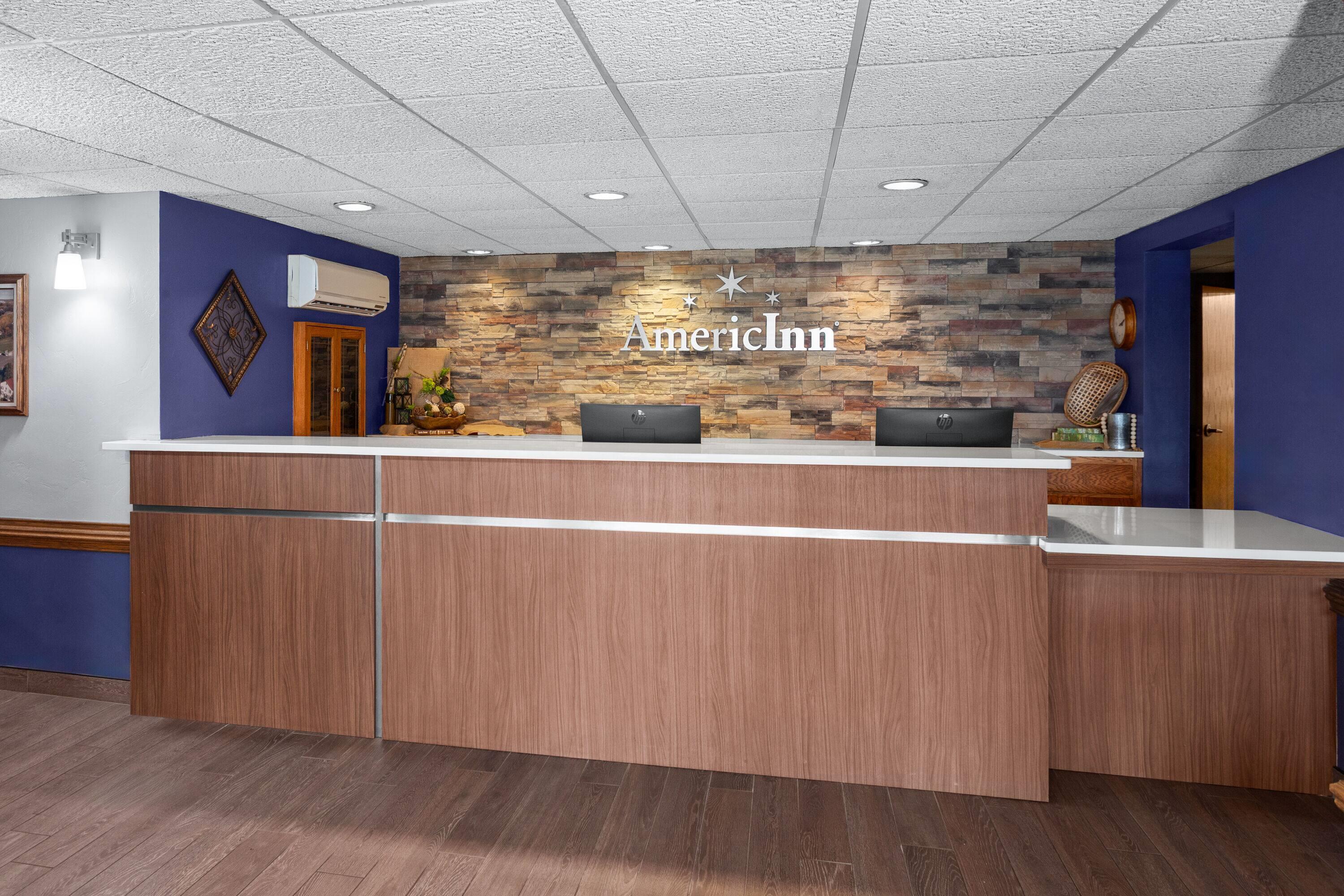 Reception | AmericInn by Wyndham Green Bay West