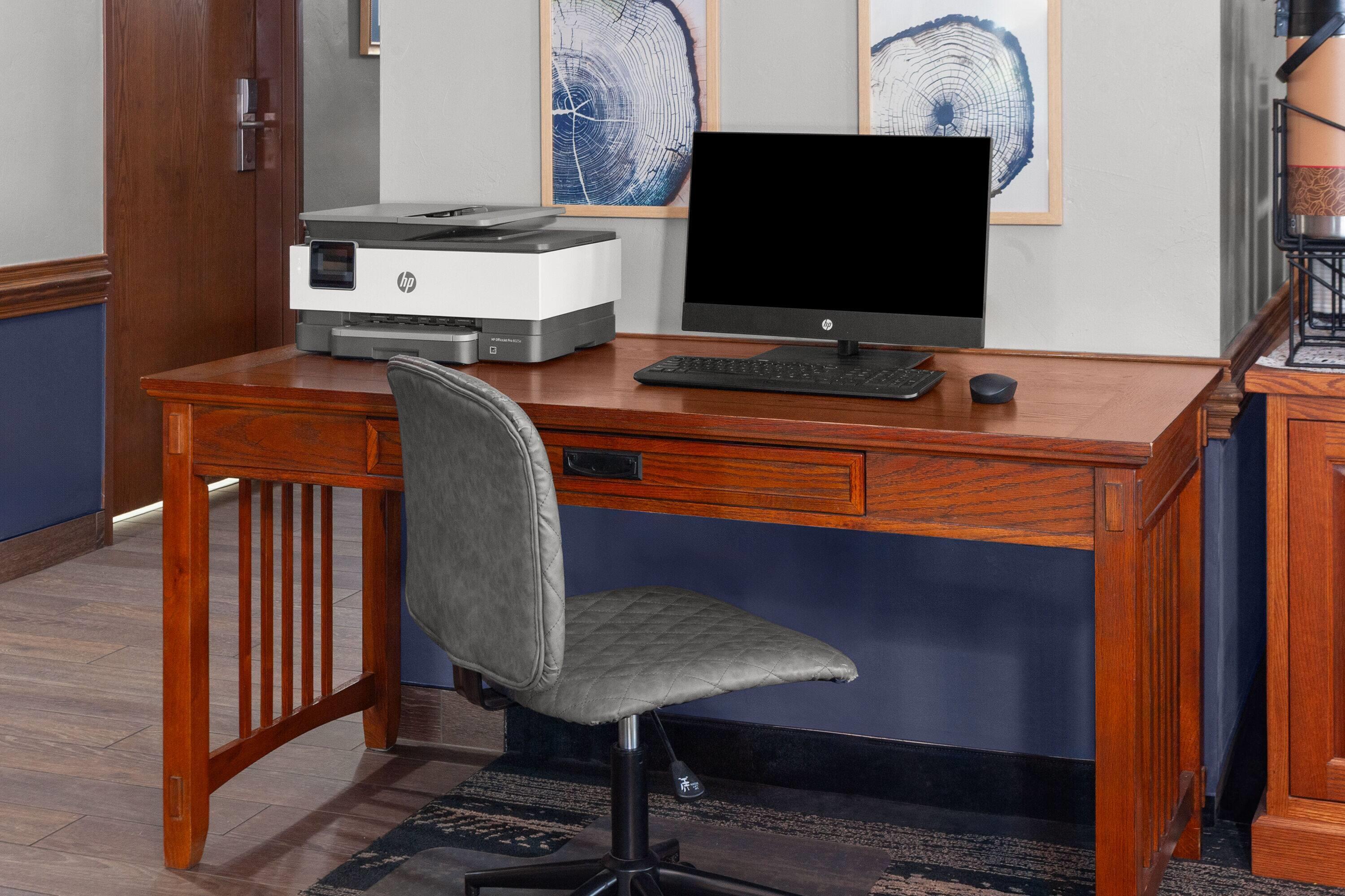 Business Center | AmericInn by Wyndham Green Bay West