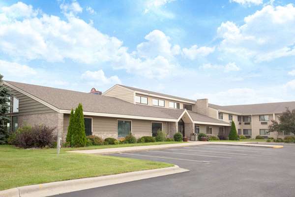 Exterior view - AmericInn Albert Lea - I-90, Exit 157