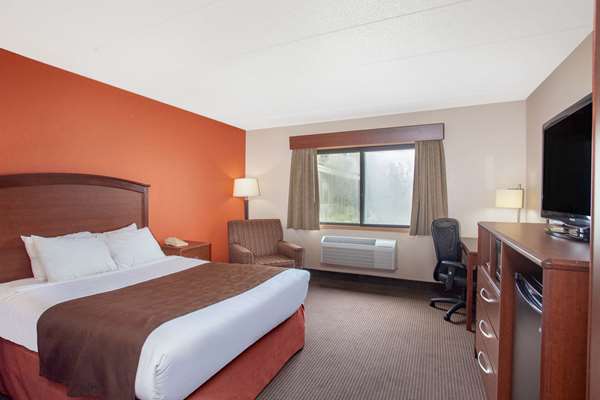  - AmericInn Albert Lea - I-90, Exit 157