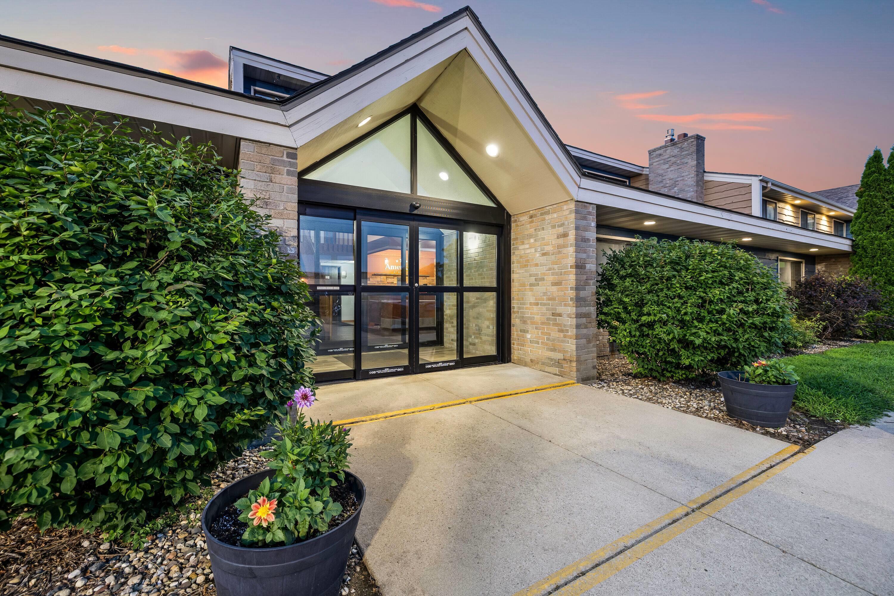 Exterior | AmericInn by Wyndham Albert Lea