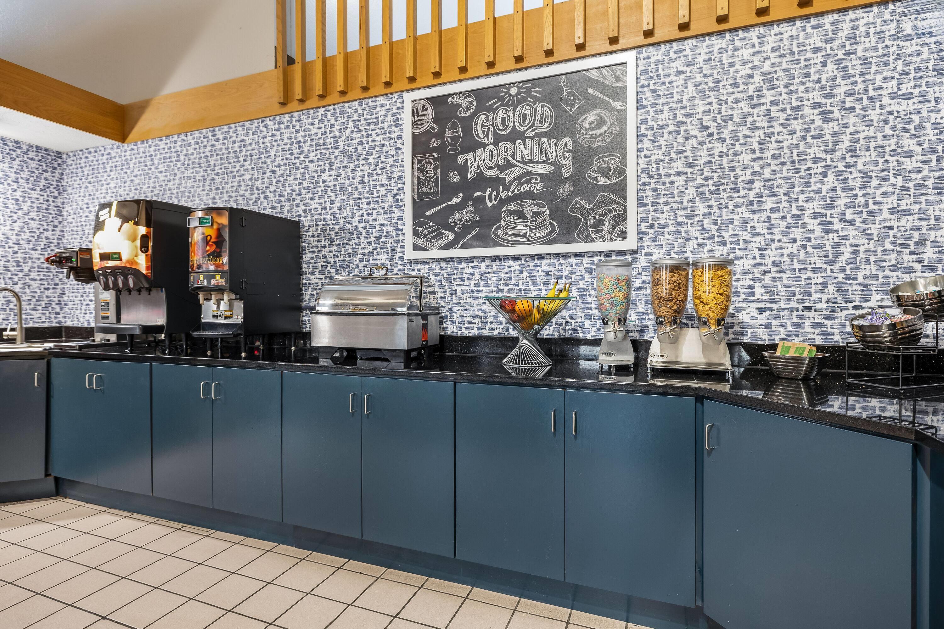 Breakfast Area | AmericInn by Wyndham Albert Lea
