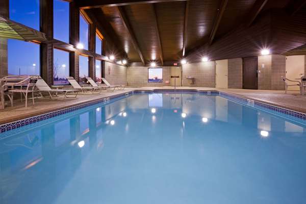 Pool - AmericInn Lodge & Suites Grafton