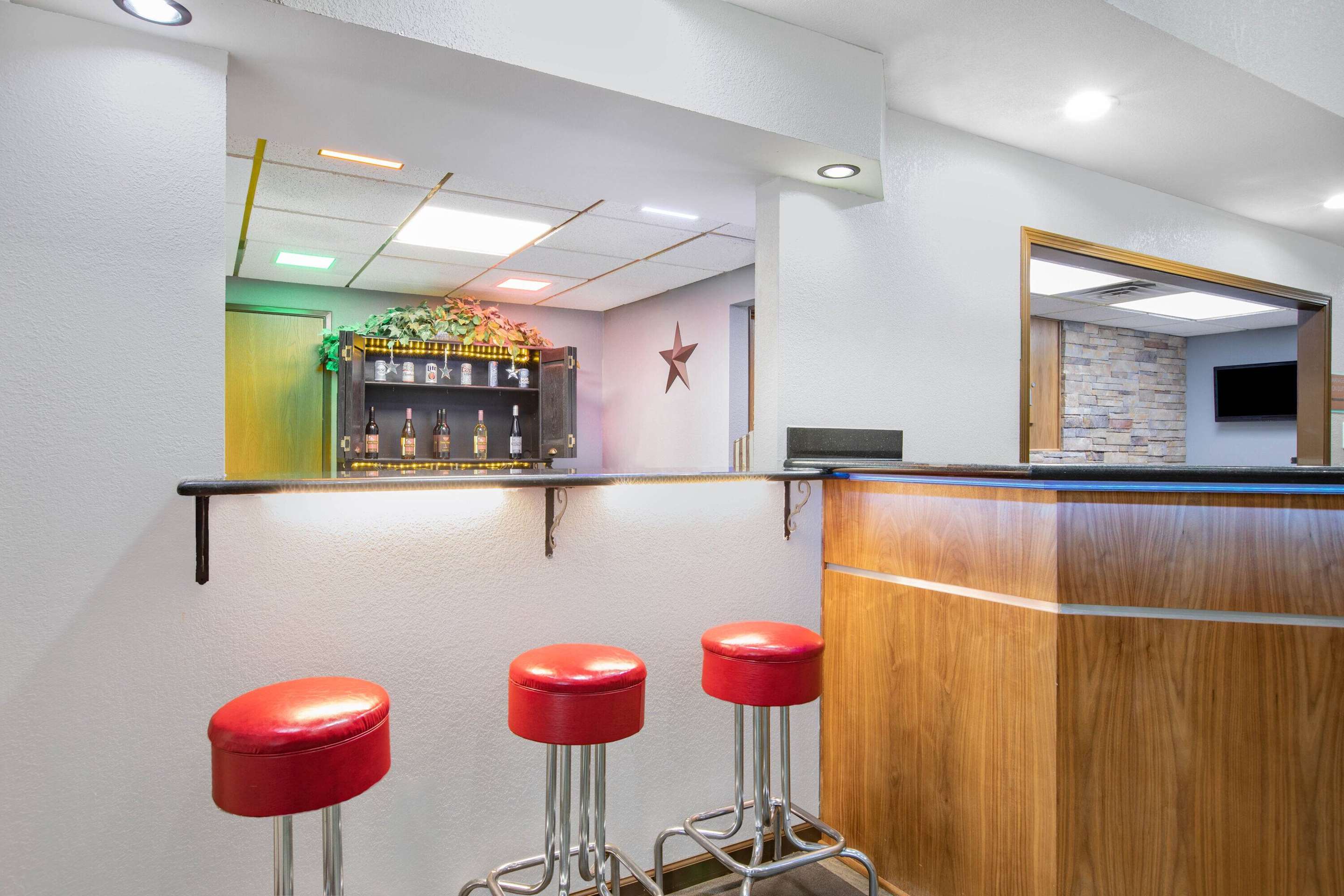 Spa | AmericInn by Wyndham Pella