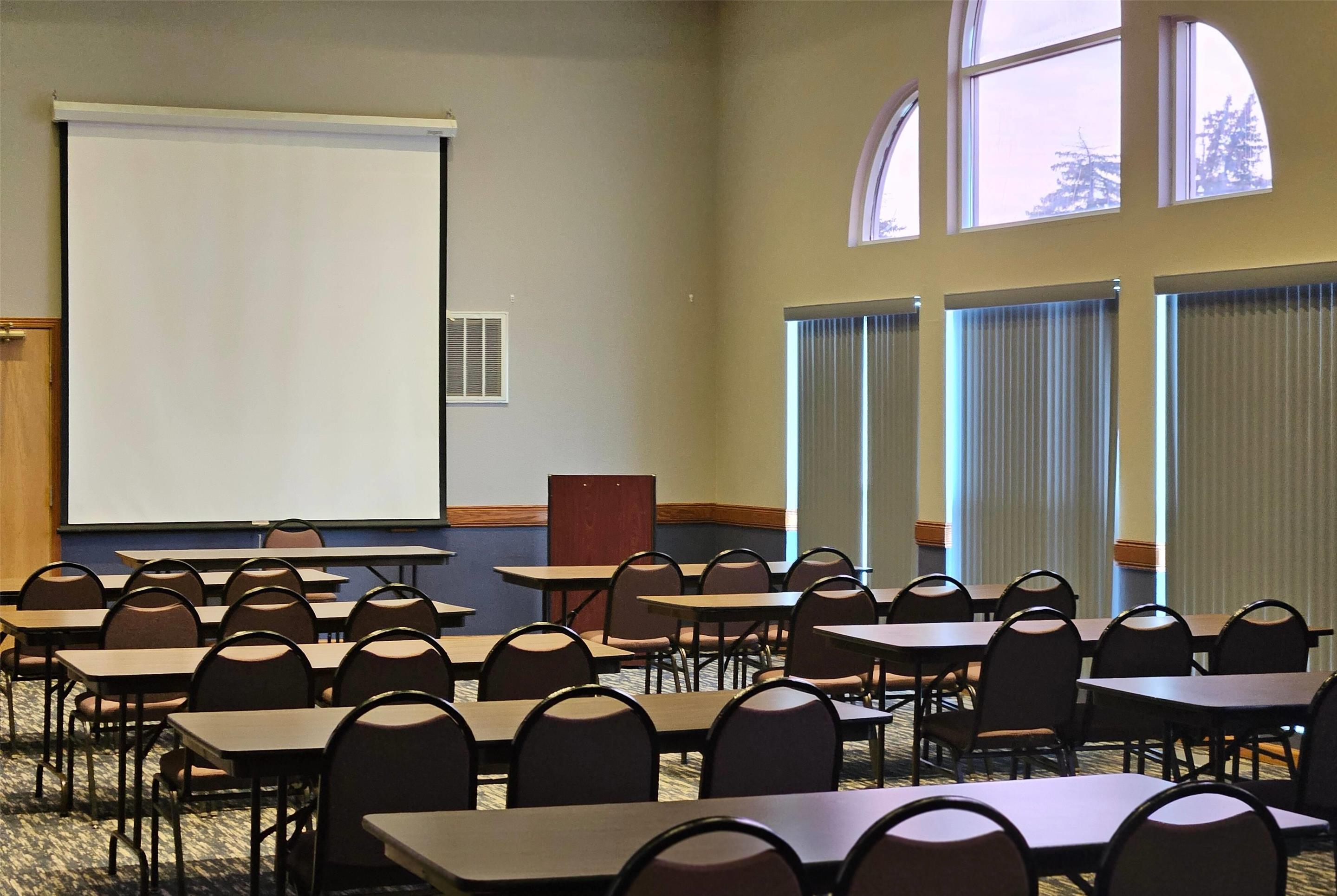 Meeting Room | AmericInn by Wyndham Marshall