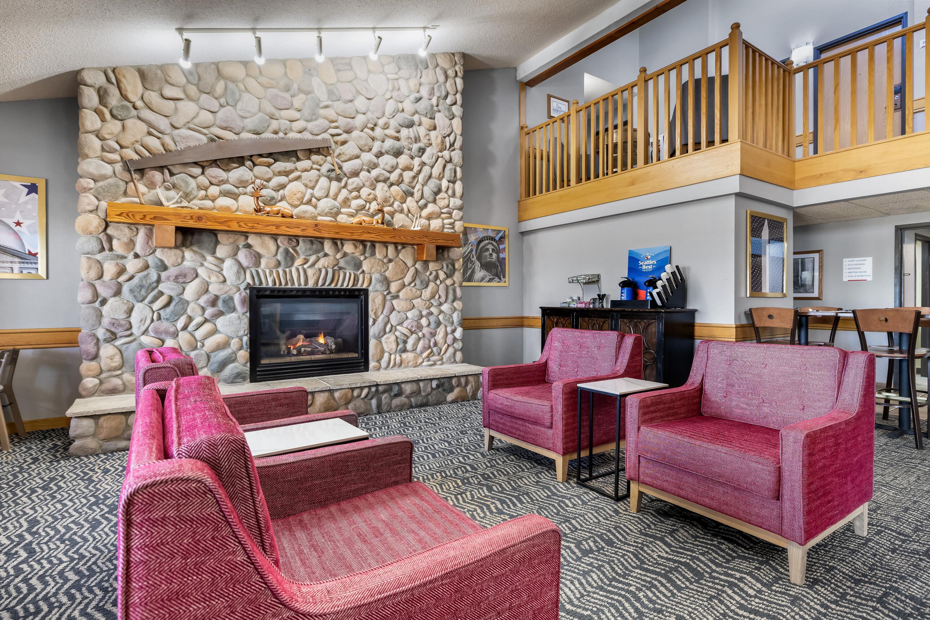 Lobby | AmericInn by Wyndham Stillwater