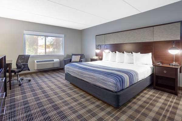  - AmericInn Lodge & Suites Monona